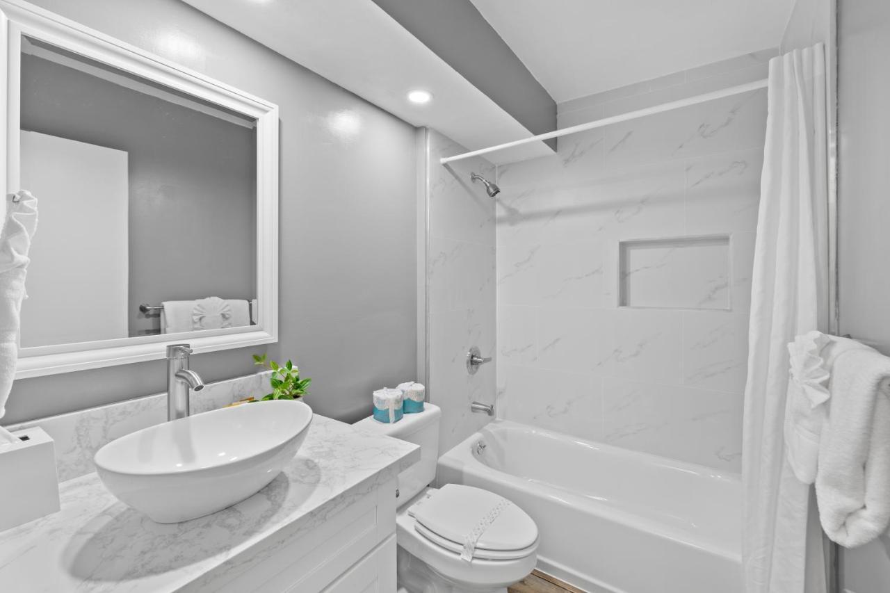 Newly Renovated Ilikai Marina Studio - Near Beach! Honolulu Exterior foto